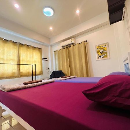 Aekkalukthai Hostel Rayong Eksteriør bilde