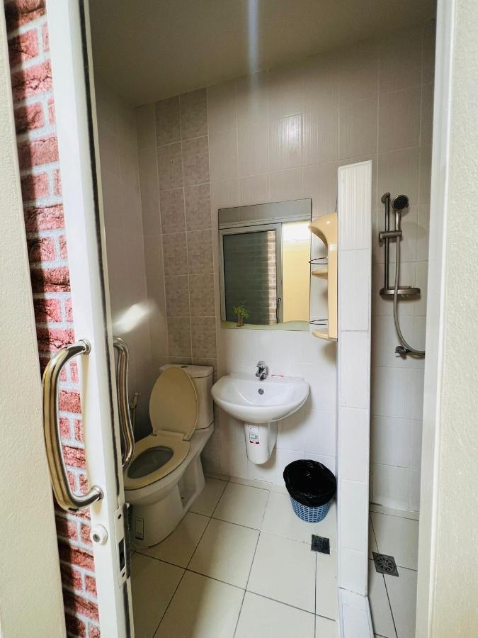Aekkalukthai Hostel Rayong Eksteriør bilde